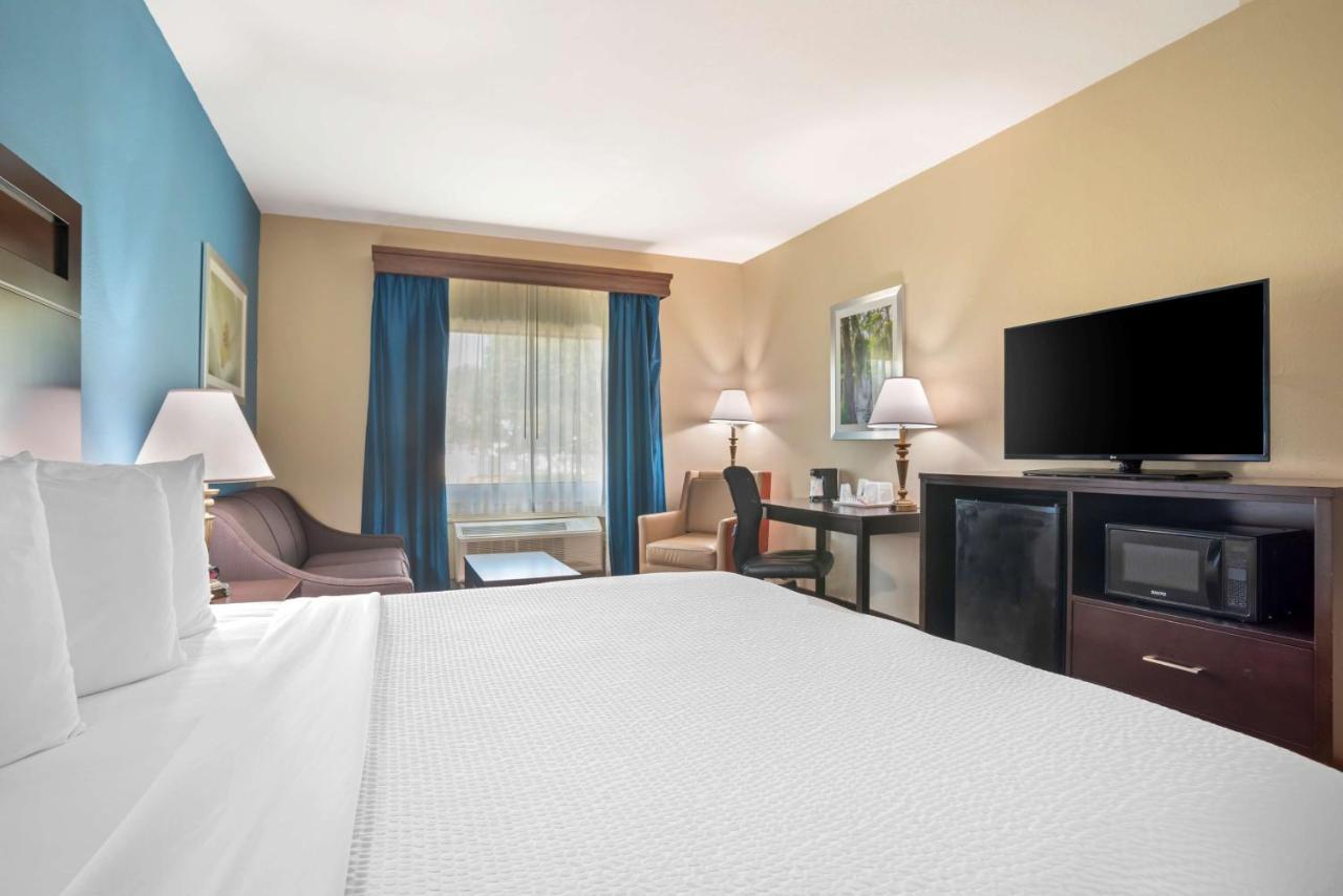 Best Western Ville Platte Екстериор снимка